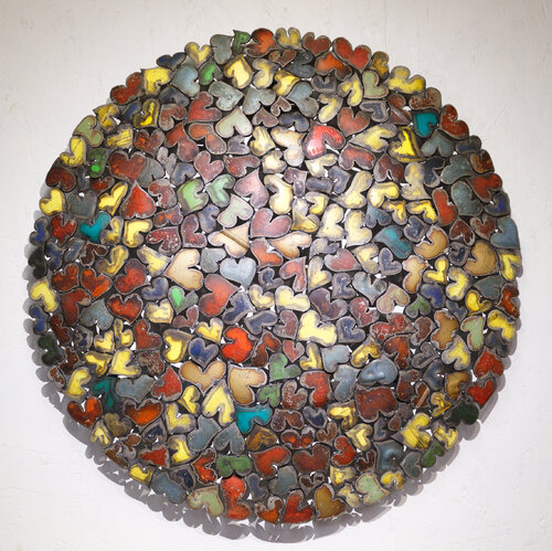 Gaz Round Coeurs 01 by Michel Laurent, Painting for Sale on Singulart