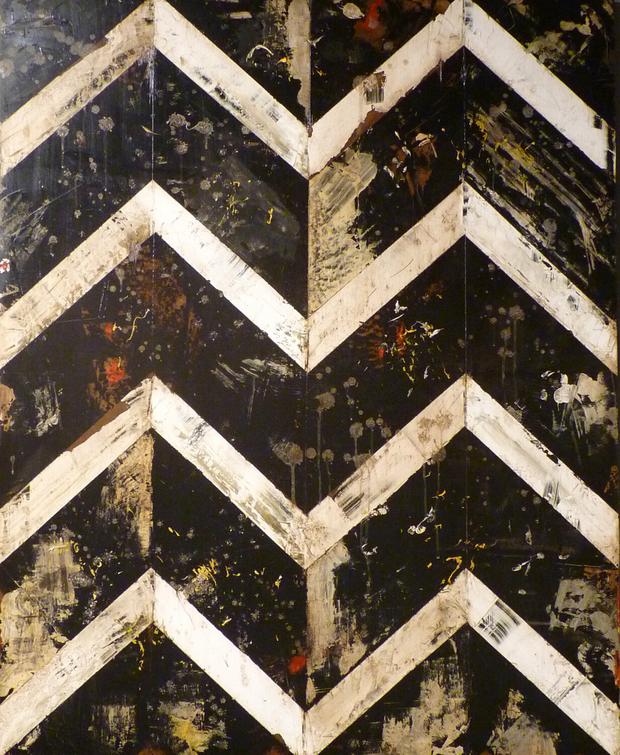 Symmetry Liuba & Javier Torres