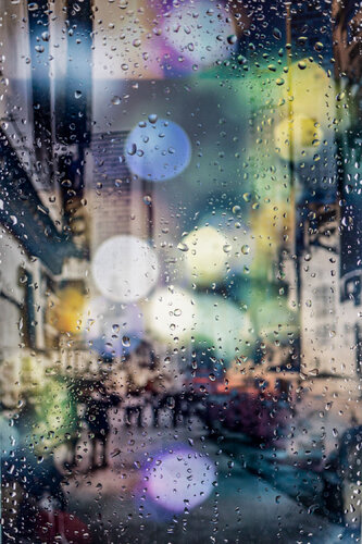 RAINY DAYS IN NEW YORK VI von Sven Pfrommer, Fotografie kaufen auf Singulart