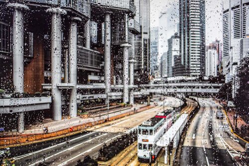 RAINY DAYS IN HONG KONG XV von Sven Pfrommer, Fotografie kaufen auf Singulart