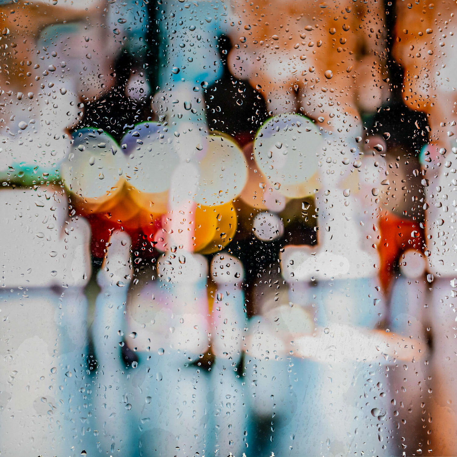 RAINY DAYS IN SAIGON II Sven Pfrommer