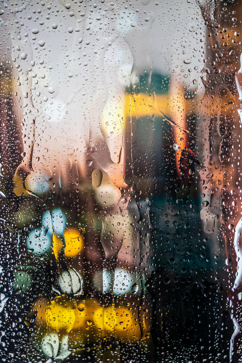 RAINY DAYS IN NEW YORK V Sven Pfrommer