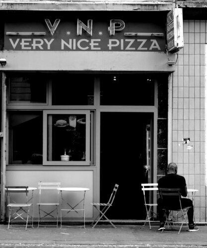 Paris ,Very Nice Pizza von JO Tuck, Fotografie kaufen auf Singulart