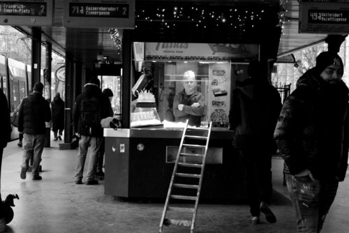"Vienna   Bus Station-Midwinter" di JO Tuck, Fotografia in vendita su Singulart