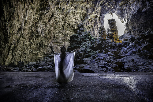 Danza sacra von Andrea Benetti, Andere Medien kaufen auf Singulart