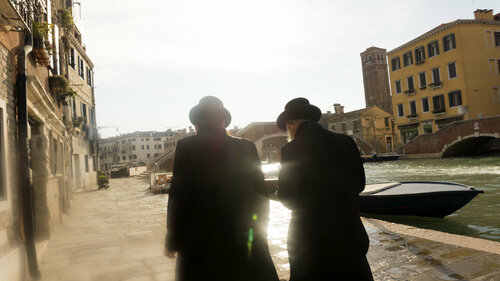 Walking around Venice Andrea Benetti