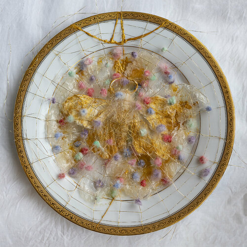 Dish of the Future de Aomi Kikuchi, Téxtil a la venta en Singulart