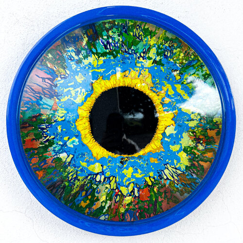 Glass Iris - Green and Blue van Marjan Fahimi, Schilderij te koop op Singulart