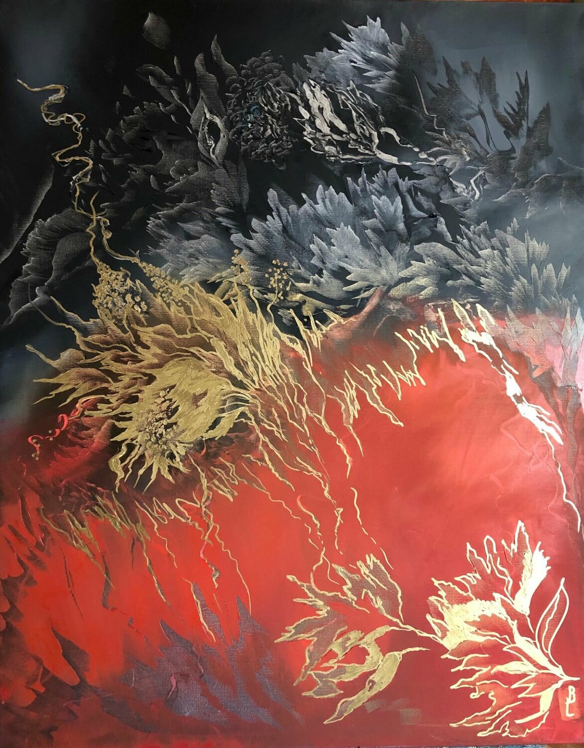 Red and black Ludmila Budanov
