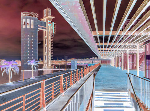 Transmuted Skies in the South of Spain. di Carlos Arriaga, Fotografia in vendita su Singulart