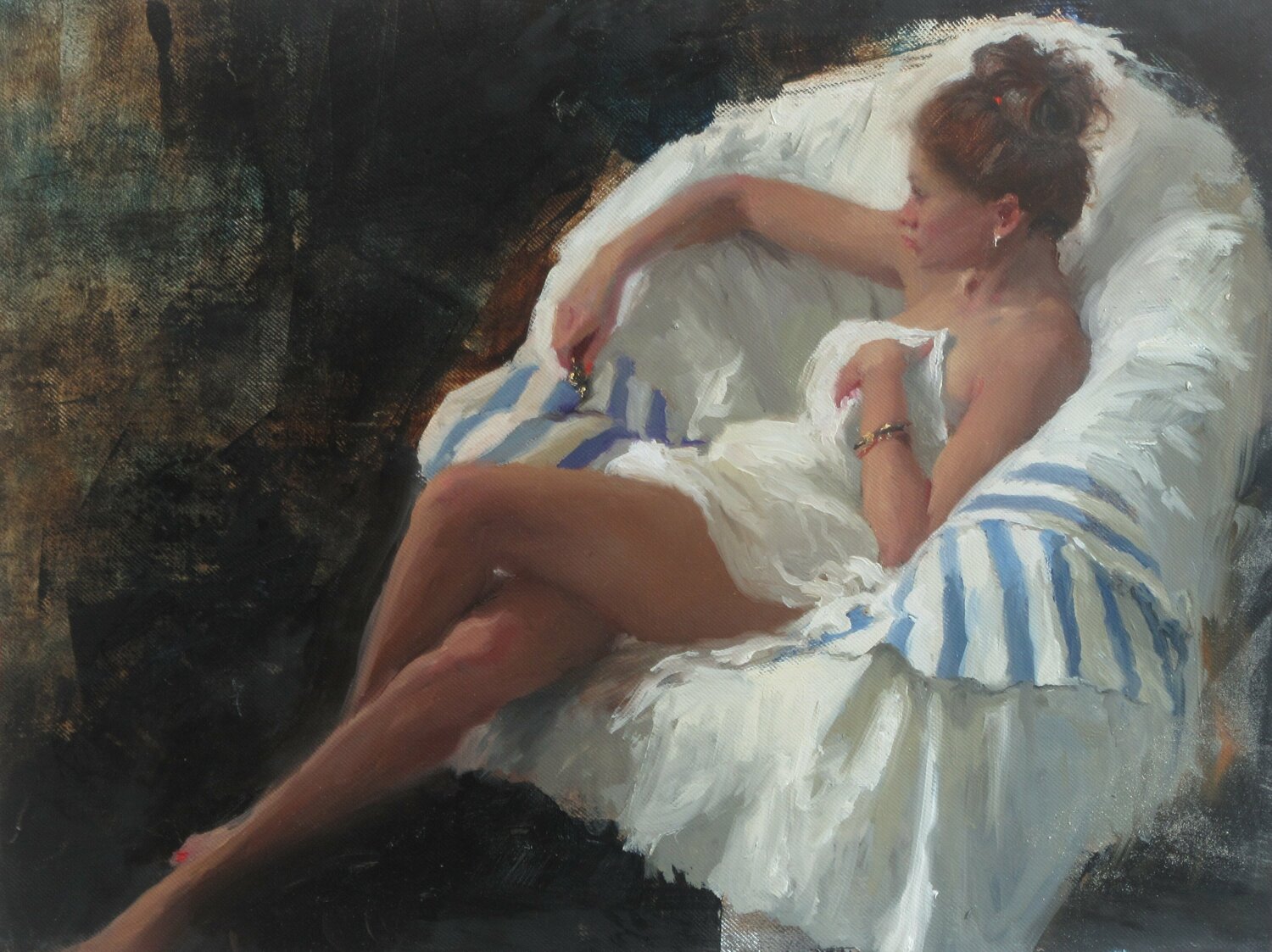 Nude (Hair Up) White Armchair Michael Alford Originalgemälde zu verkaufen