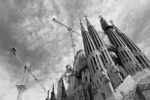 © CURV 413 - Sagrada Família, Barcelona Richard Martin