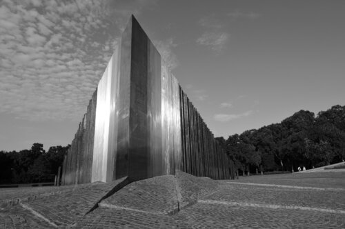 © CURV 0649 Richard Martin