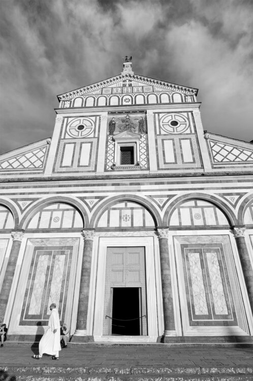 © CURV 080 Richard Martin