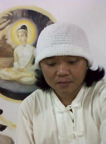 The Enlightenment of Gautama Buddha di Yothin Kanokbanpot, Pittura in vendita su Singulart