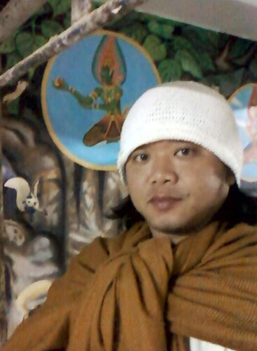 The Enlightenment of Gautama Buddha van Yothin Kanokbanpot, Schilderij te koop op Singulart