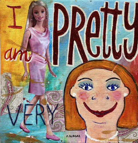 I am very pretty María Burgaz
