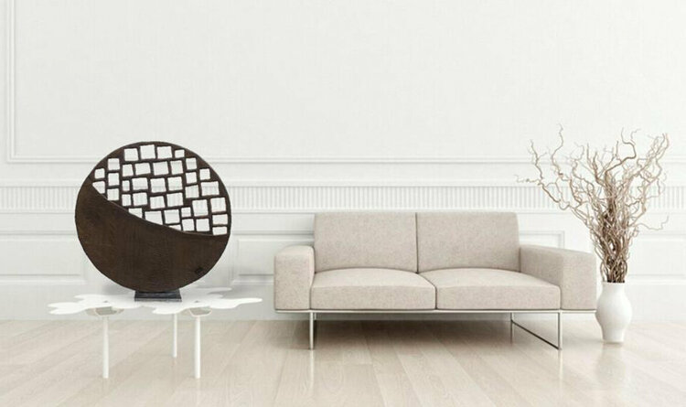 SQUARES AND CIRCLE - BEYOND THE GRID Marc Laffolay
