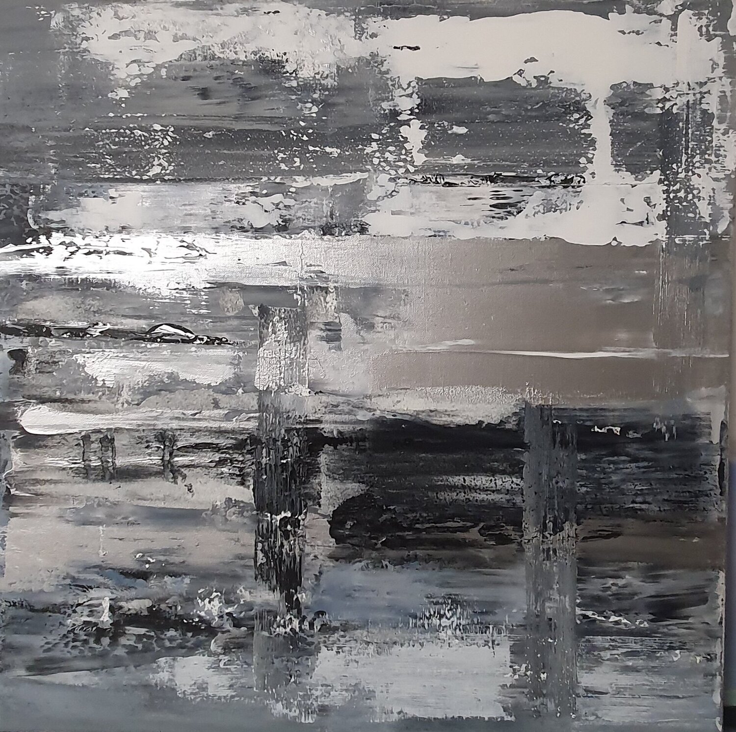 Silver Abstract Cassia