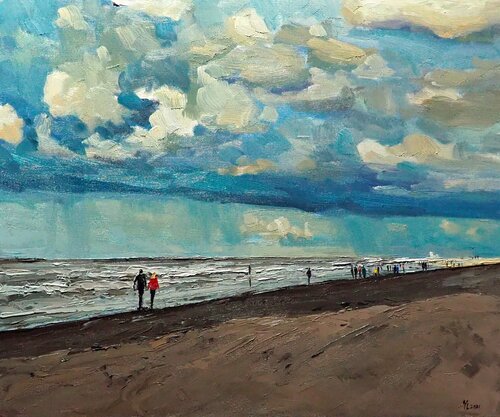 Walking on the beach Yuanyuan Liu