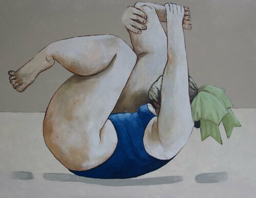 Lady stretching Ta Byrne