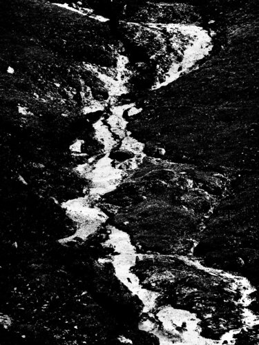 Des torrents d'amour by Évelyne Coutas, Photography for Sale on Singulart