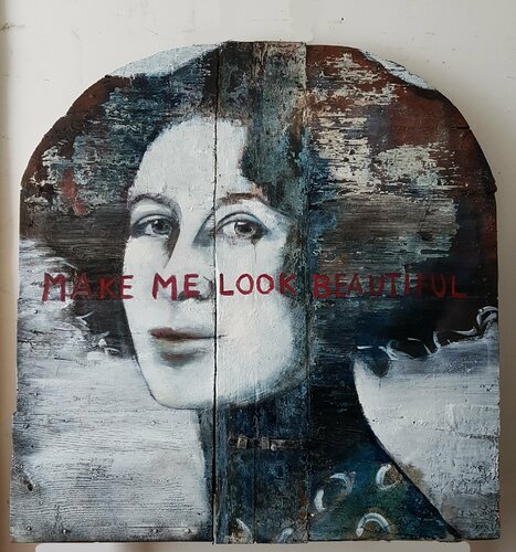 MAKE ME LOOK BEAUTIFUL van Rossana Borzelli, Schilderij te koop op Singulart