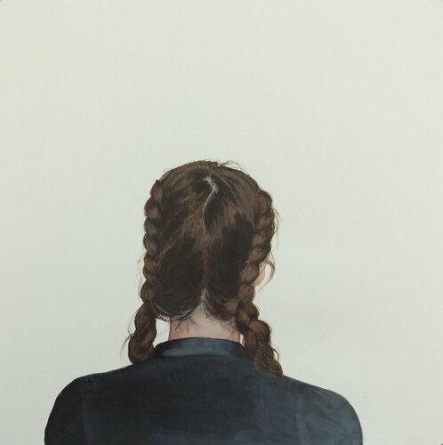 Mädchen in schwarzer Bluse Karoline Kroiß