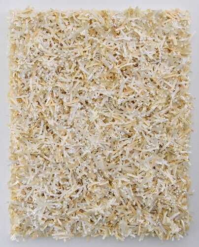 Paperwork & Pearls #10 par Astrid Stoeppel, Peinture en vente sur Singulart