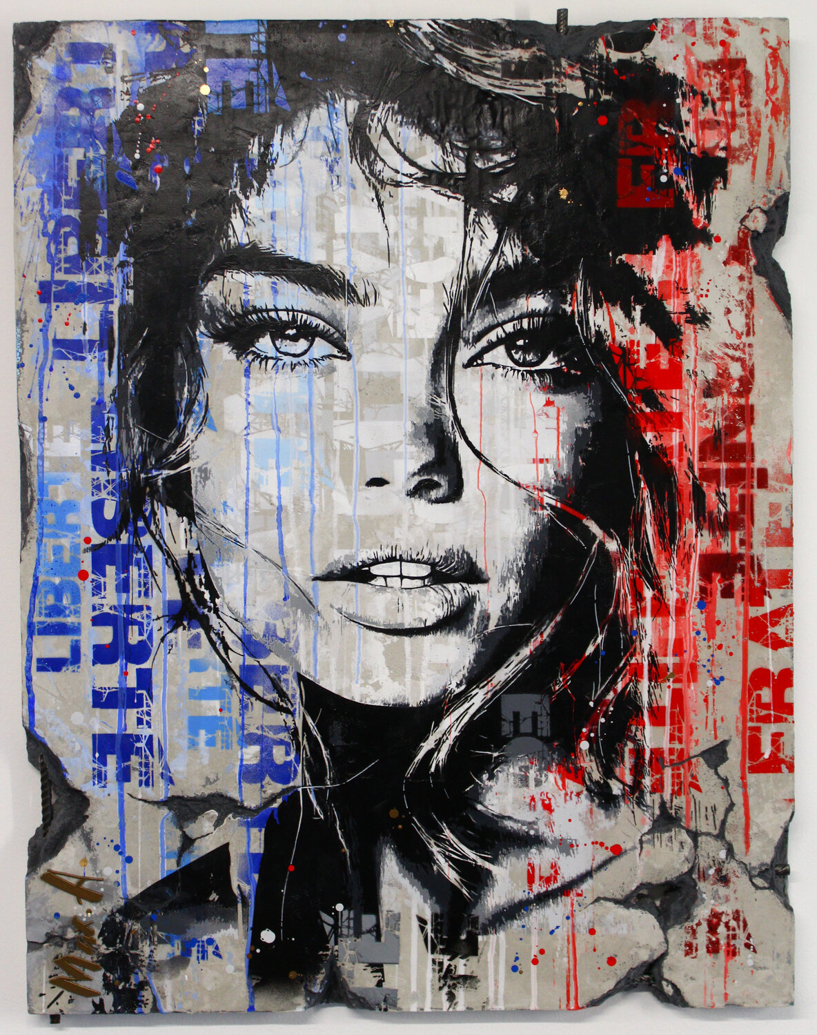 wall fragment "Marianne #2 " Maxime Andriot