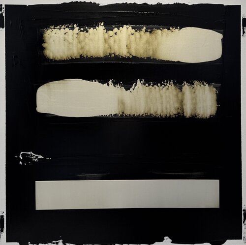 Black and white with pearl yellow N.10 von Anca Todrican, Malerei kaufen auf Singulart
