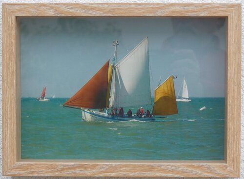 Impression Fine Art "Flottille des Pertuis en régate 1 - Le Notre-Dame-de-la-Clarté " par Michel Thévenot, Photographie en vente sur Singulart