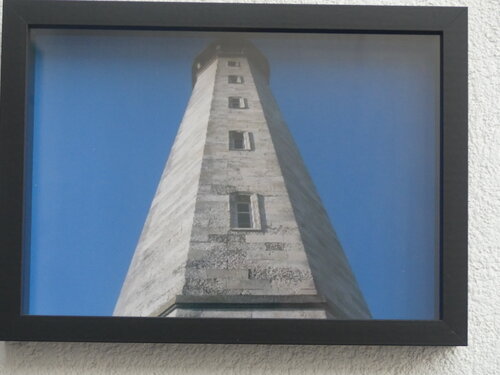 Impression Fine Art "Sous les fenêtres du Phare des Baleines" van Michel Thévenot, Fotografie te koop op Singulart