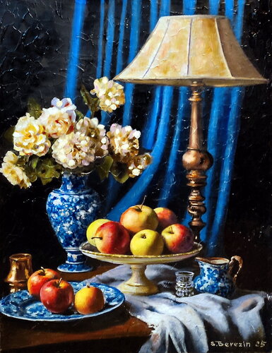 Still life with floor lamp von Serhiy Berezin, Malerei kaufen auf Singulart