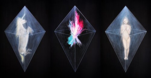 The Virgin and the Unicorn Triptych No.2 de Daisuke Ujuan, Pintura a la venta en Singulart