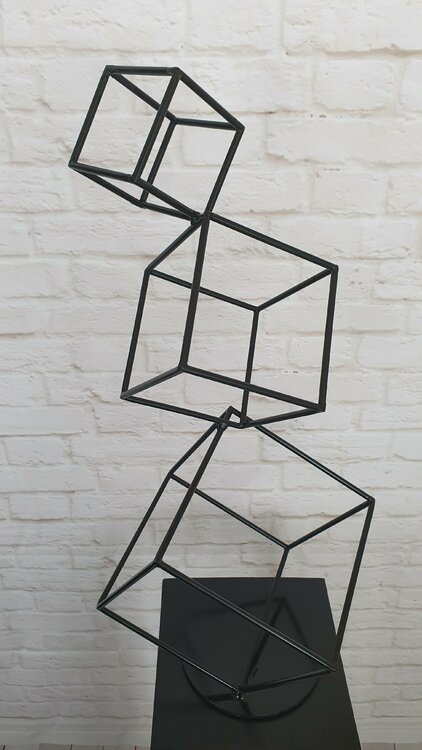 Equilibrio del vacio José Soler Art