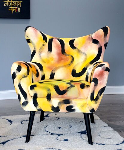 Swirl Accent Chair, Lounge Custom Chair par POOVI ART, Oeuvre textile en vente sur Singulart
