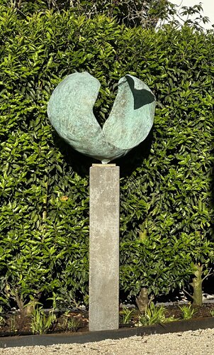 Circle of life 2026 by Herold Van den Berg, Sculpture for Sale on Singulart