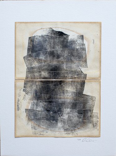 UNWRAPPED by Maike Barbara Maier, 종이 for Sale on Singulart