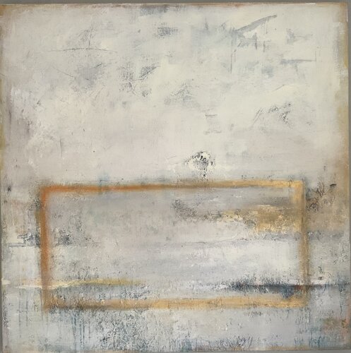 Gold and white Hennie Van De Lande