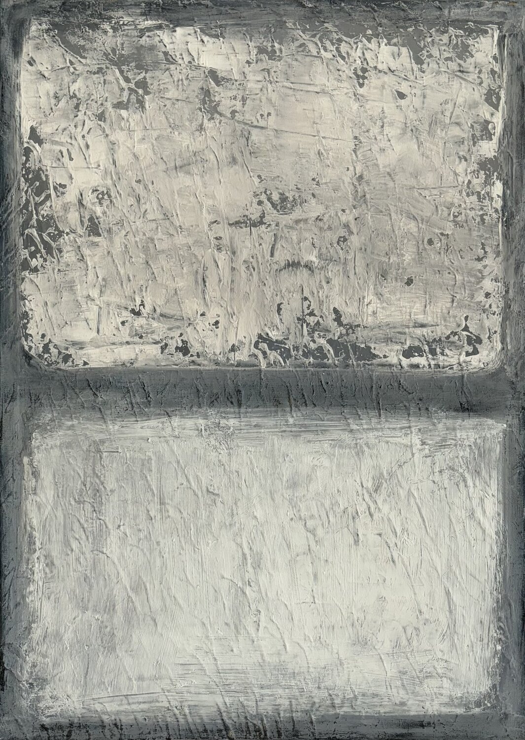 Minimal grey STEFANIA GAGLIARDI