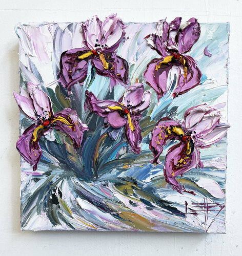 Irises in Blush van Lisa Elley, Schilderij te koop op Singulart