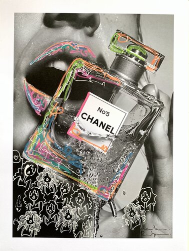 Grey Chanel N5 v2 di Caroline Montigneaux, Disegno in vendita su Singulart