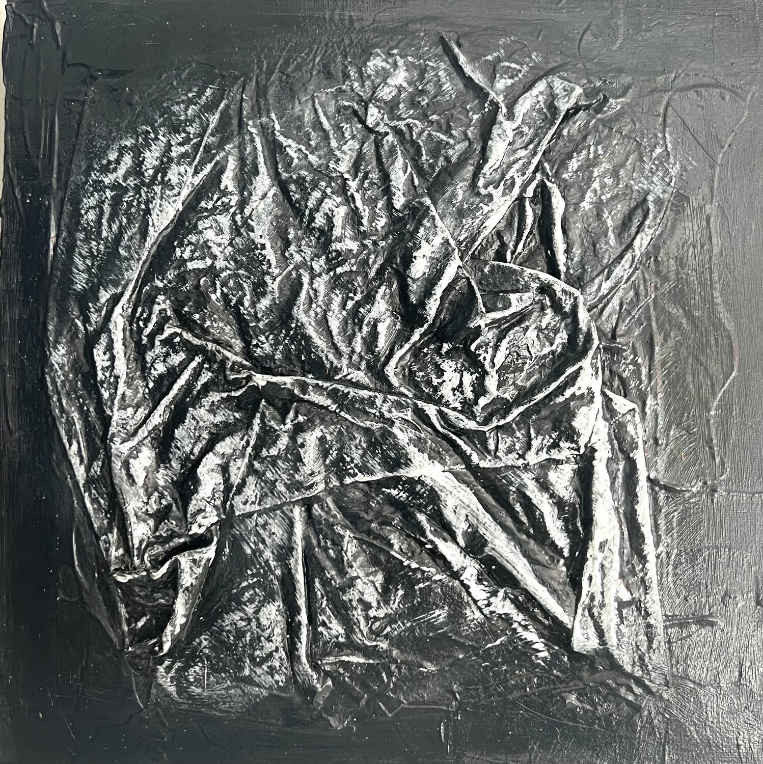 Under the Veil - black version Elisa Bonotti