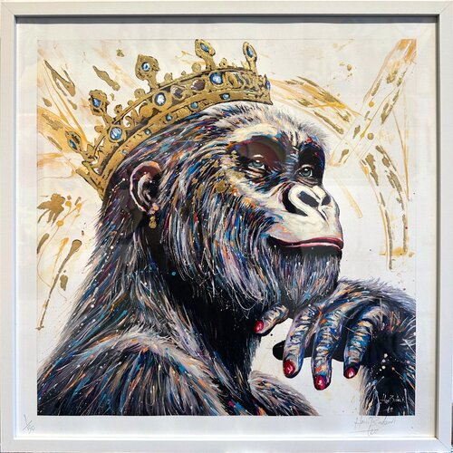 Queen Gorilla Gold Retouchè - Fine Art Edition de Hani Badawi Leo, Impresión a la venta en Singulart