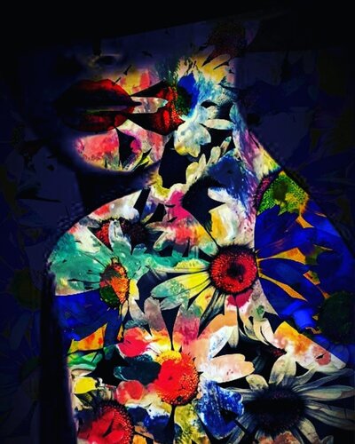 ArtGirl von Udo von Gelden, Digital kaufen auf Singulart