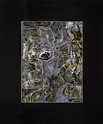 Collage. Metamorphoses 1. Black-white-gold. van Svetlana Saratova, Werk op papier te koop op Singulart