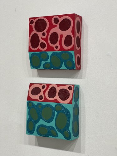 YING YANG DOUBLE OPPOSITE Red-Maroon-Pink - Aqua-Blue- Green di Pablo Contrisciani, Pittura in vendita su Singulart
