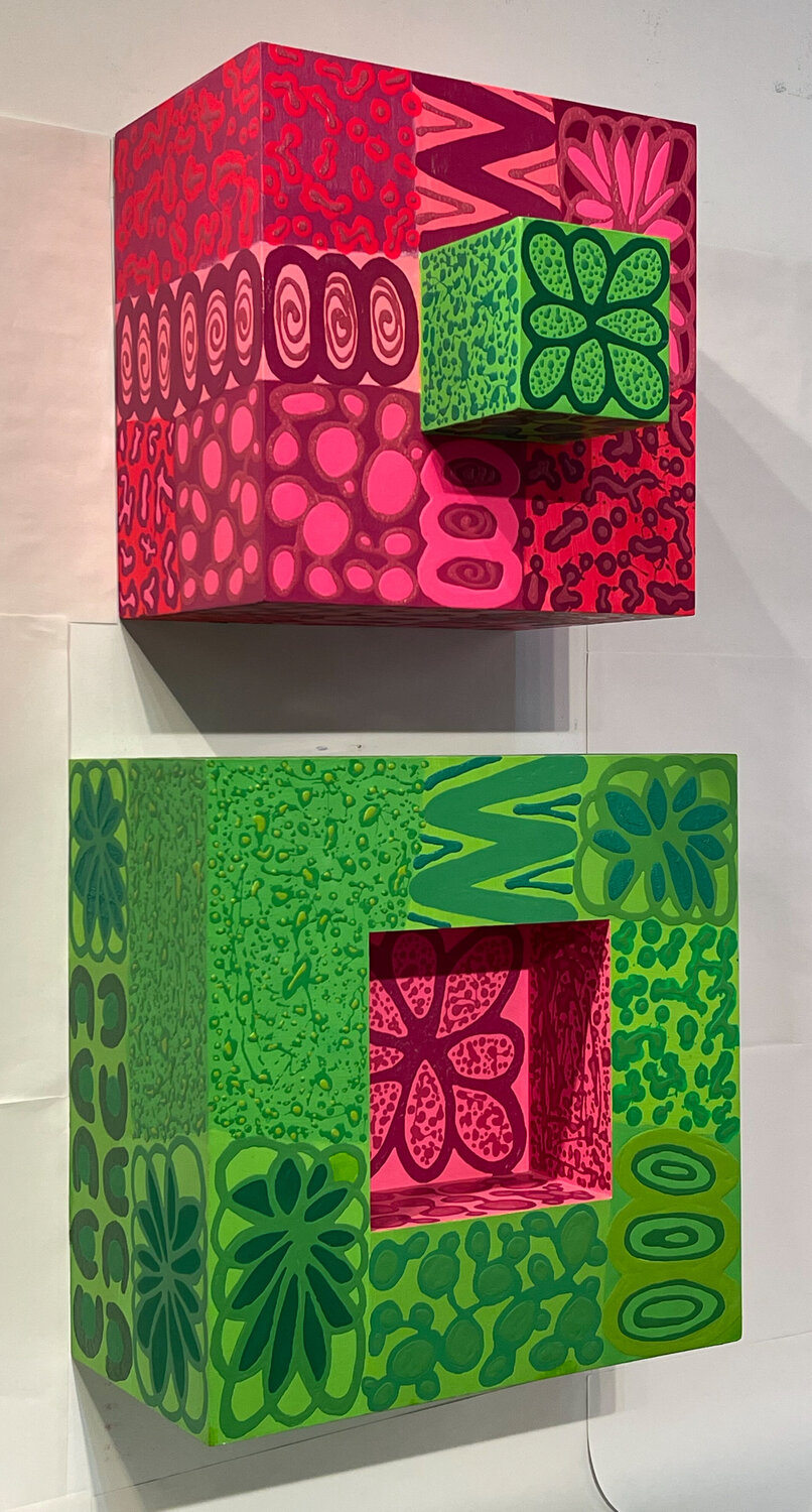 Ying - Yang - Pair - Pink Red - Yellow Green Pablo Contrisciani