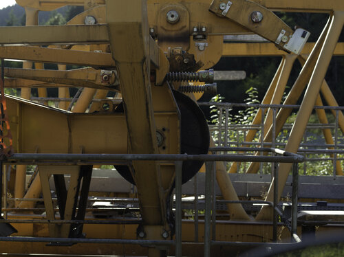 Orange Machine von Barry Kootchin, Fotografie kaufen auf Singulart